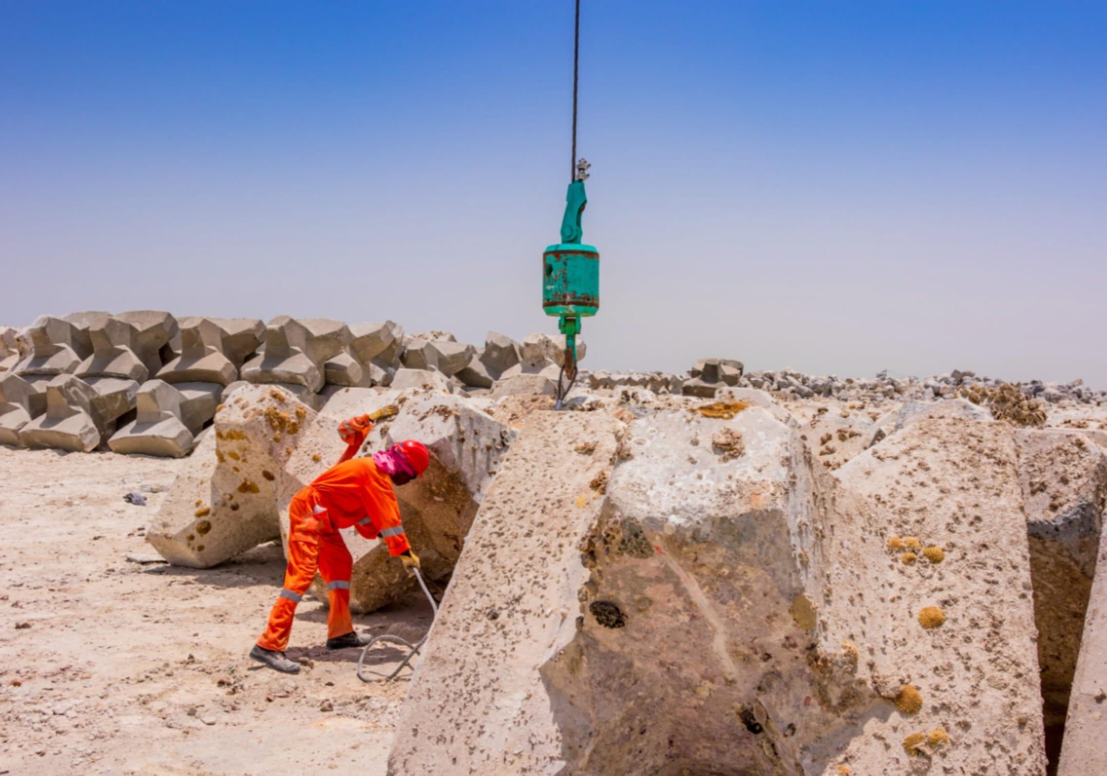 Rock installation works for marine infrastructure